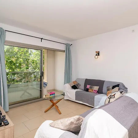 Ca Na Guisi By Sealand *