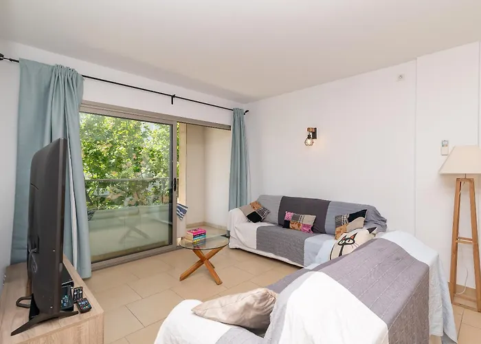 Ca Na Guisi By Sealand *